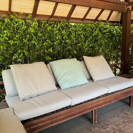 Seaside Villa Rocabruna